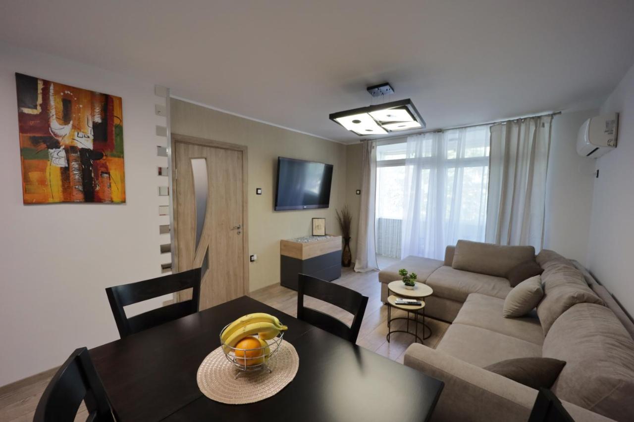 Apartments Relax 3&4 瓦爾納 外观 照片